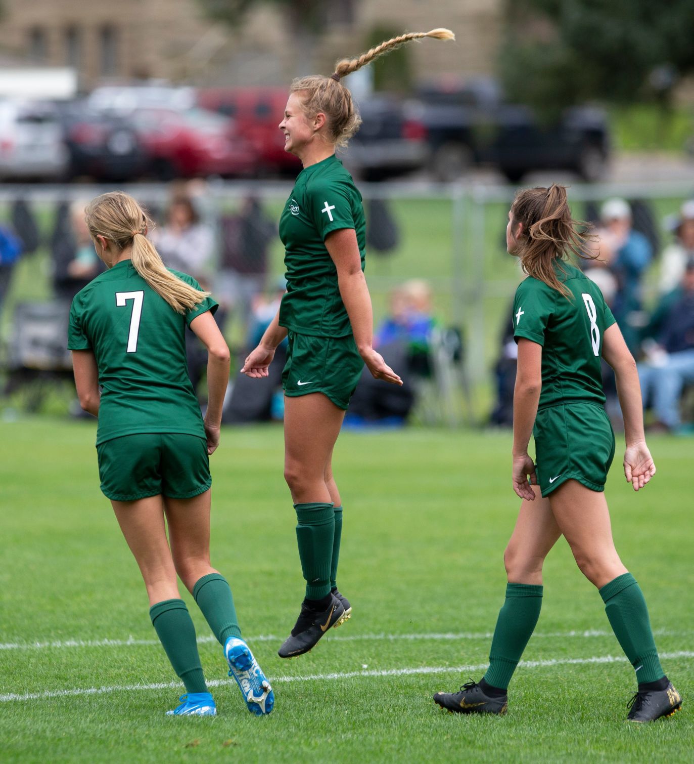 Billings Central girls soccer stomps Hamilton